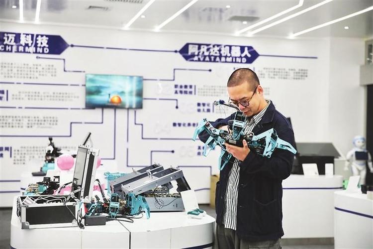 量身定制、全程護(hù)航 開啟行業(yè)解決方案的新范式